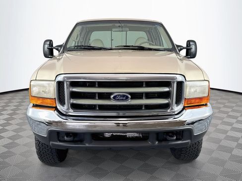 Used 1999 Ford F250 Lariat AWD/4WD image 2