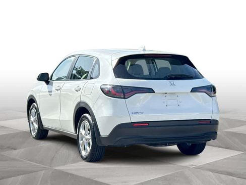 Used 2023 Honda HR-V LX image 6