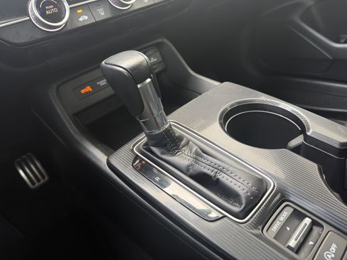 Used 2022 Honda Civic Sport image 16