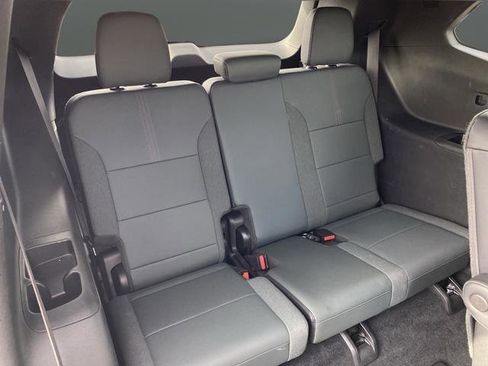 Used 2024 GMC Acadia AT4 w/ Super Cruise Package image 39