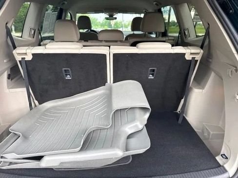 Used 2019 Volkswagen Atlas SE w/ Towing Package FWD image 11