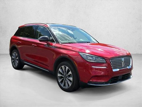 Used 2020 Lincoln Corsair Reserve w/ Elements Package FWD image 3