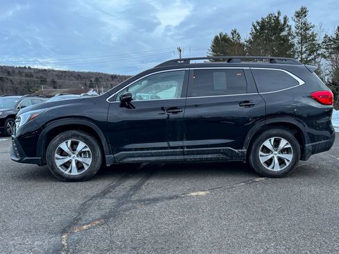 Certified 2023 Subaru Ascent Premium w/ Convenience Package image 6