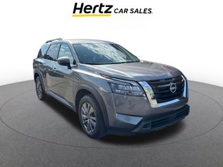 Used 2025 Nissan Pathfinder SV video 1