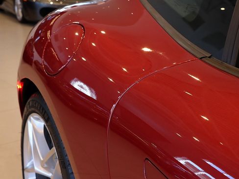 Certified 2022 Ferrari Roma image 32