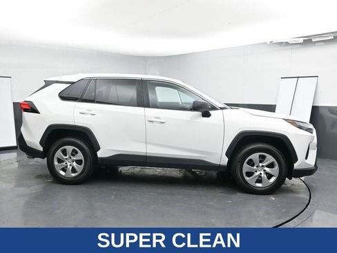 Used 2023 Toyota RAV4 LE image 13