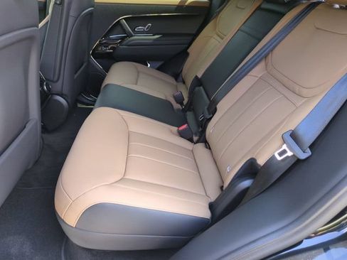New 2026 Land Rover Range Rover Sport Dynamic SE AWD/4WD image 15
