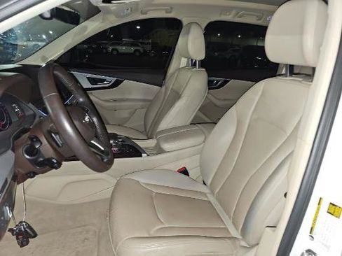 Used 2019 Audi Q7 2.0T Premium Plus w/ Premium Plus Package AWD/4WD image 3