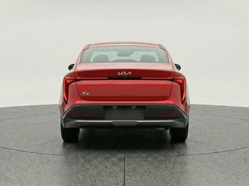 Used 2025 Kia K4 LXS image 7