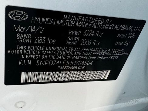 Used 2017 Hyundai Elantra SE image 29