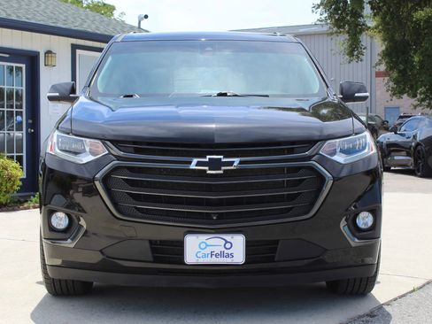 Used 2021 Chevrolet Traverse Premier w/ Redline Edition FWD image 8