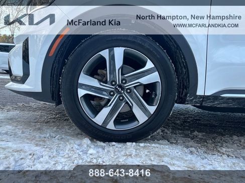 Used 2023 Kia Sorento SX Prestige image 20