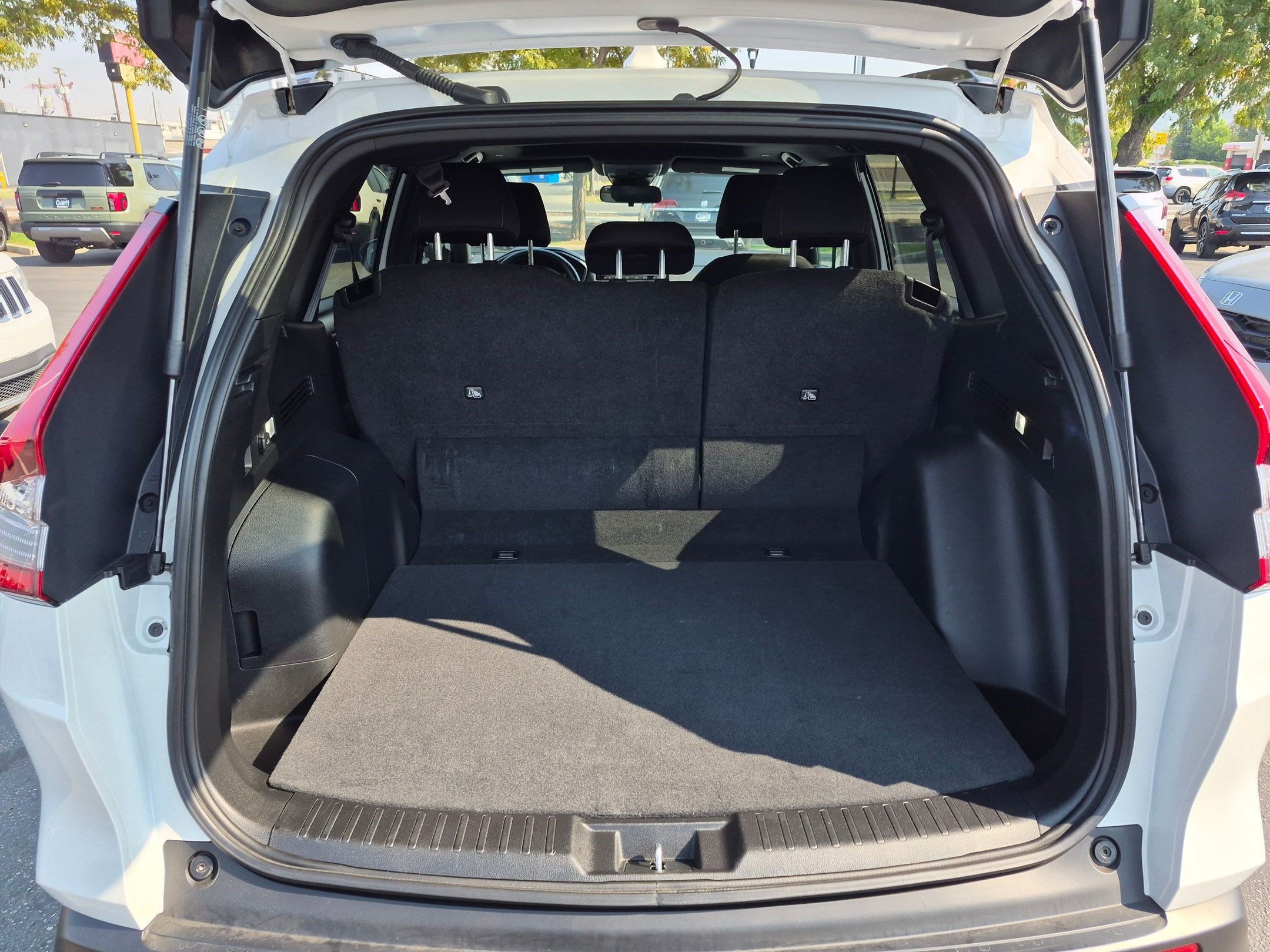 Used 2025 Honda CR-V Sport image 29