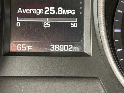 Used 2018 Hyundai Santa Fe Sport AWD/4WD image 2