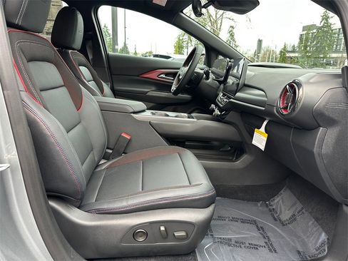 New 2026 Chevrolet Equinox EV RS image 10