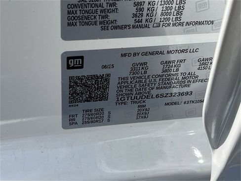 New 2025 GMC Sierra 1500 SLT w/ SLT Premium Plus Package image 32