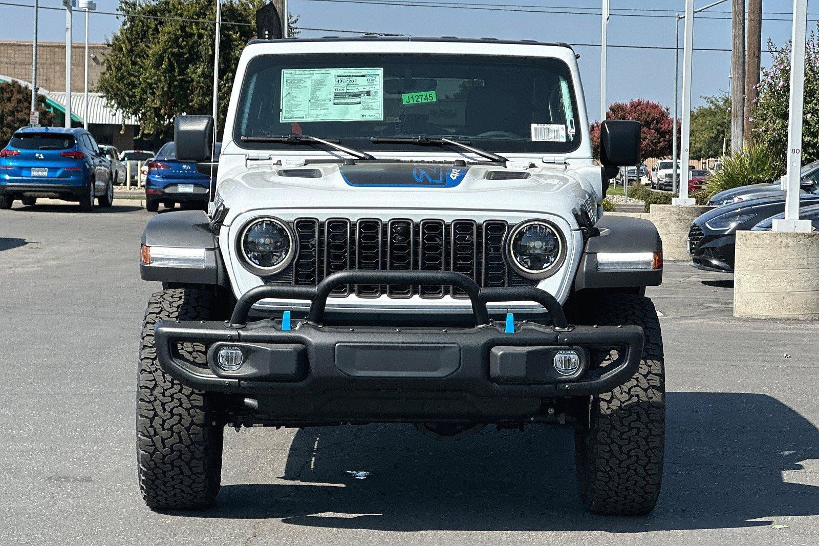 New 2023 Jeep Wrangler Unlimited Rubicon 4xe AWD/4WD image 6
