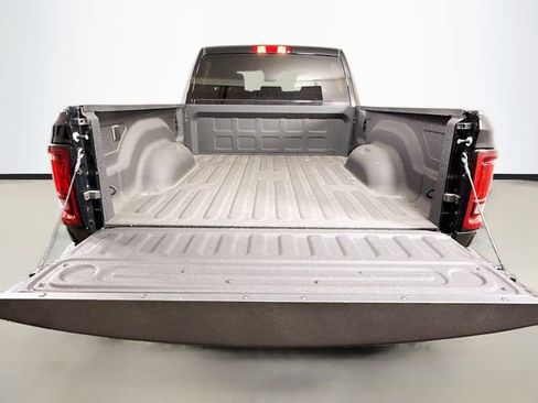 Used 2025 RAM 2500 Big Horn image 24