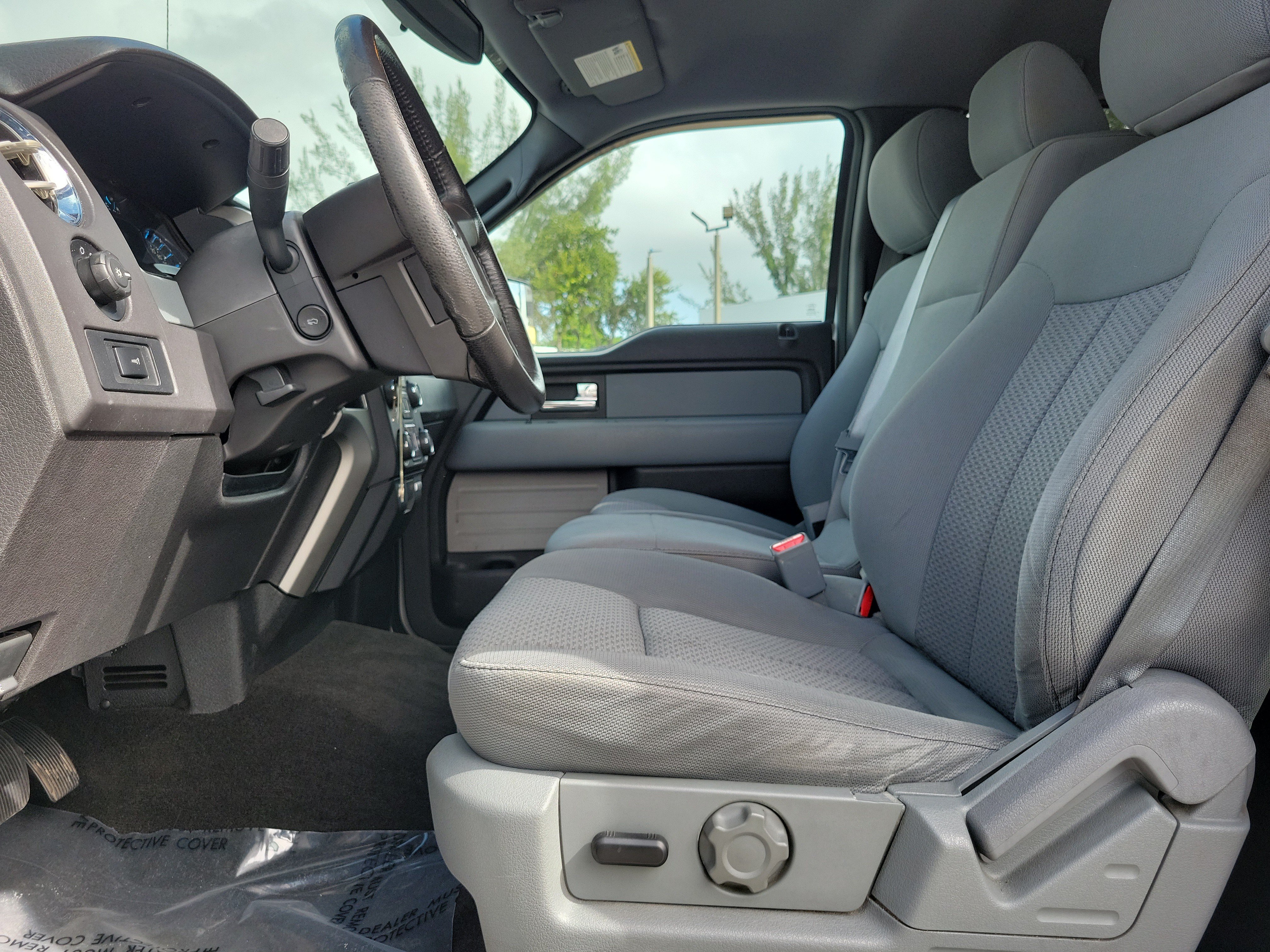 Used 2013 Ford F150 XLT w/ XLT Chrome Pkg AWD/4WD image 10