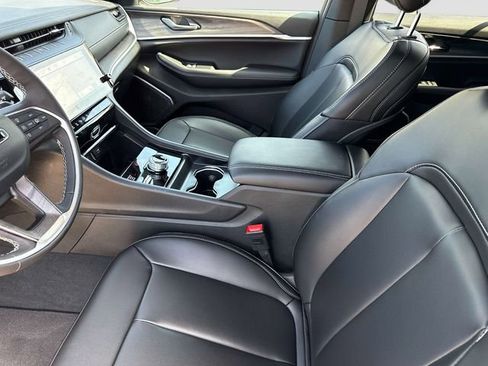 New 2026 Jeep Grand Cherokee Limited image 22