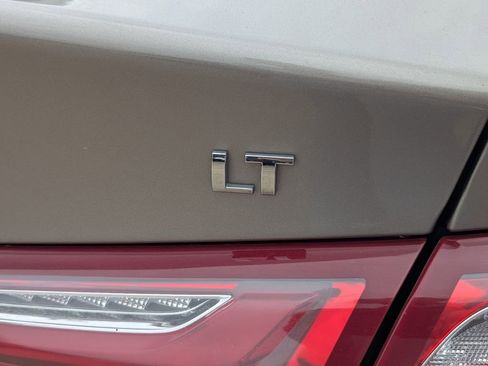 Certified 2022 Chevrolet Malibu LT FWD image 28