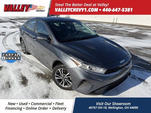 Used 2023 Kia Forte LXS w/ LXS Technology Package image 1