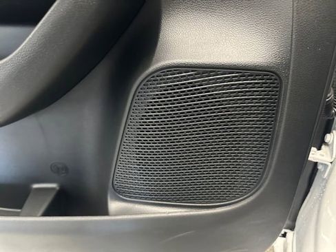 New 2026 Chrysler Pacifica Select image 27