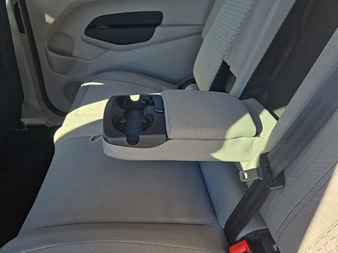 Used 2022 Ford Transit Connect XLT image 23