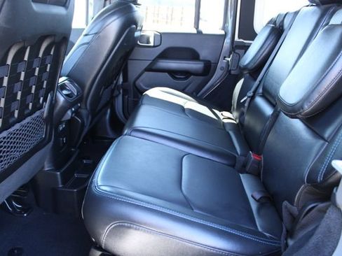 Used 2022 Jeep Wrangler Unlimited Rubicon 4xe w/ Steel Bumper Group AWD/4WD image 43