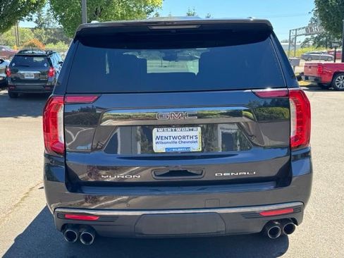 Used 2023 GMC Yukon Denali Ultimate AWD/4WD image 6