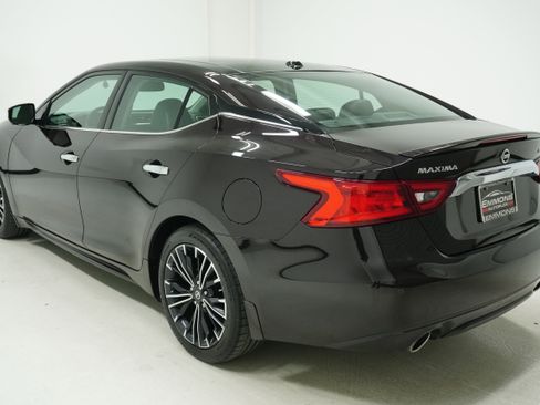 Used 2016 Nissan Maxima Platinum w/ Interior Lighting Package image 6