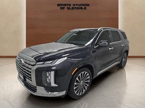 Used 2024 Hyundai Palisade Calligraphy image 1