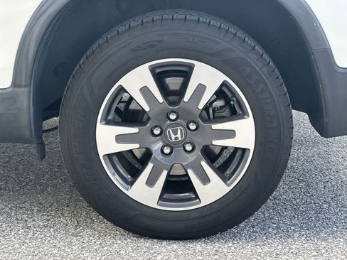 Used 2017 Honda Ridgeline RTL-T image 12