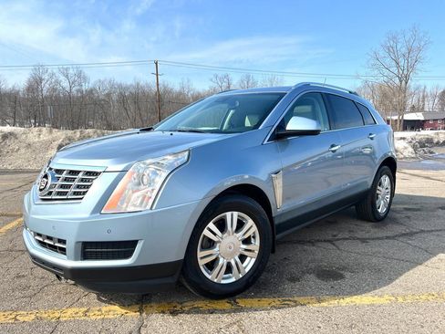 Used 2014 Cadillac SRX Luxury w/ Driver Awareness Package image 2