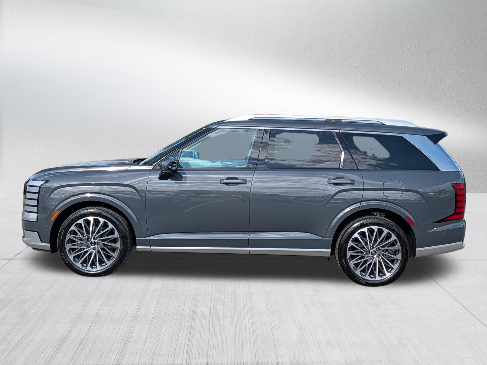 Certified 2026 Hyundai Palisade Calligraphy AWD/4WD image 4