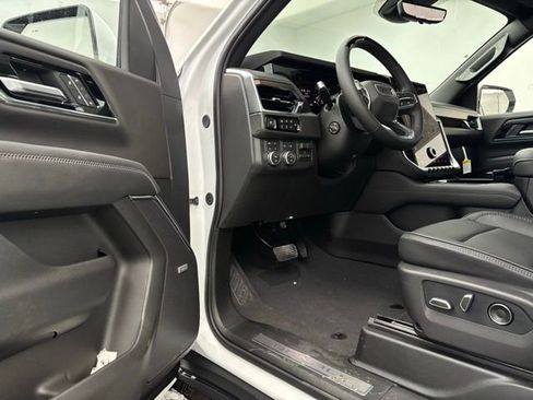 New 2026 GMC Yukon Denali w/ Denali Reserve Package image 20