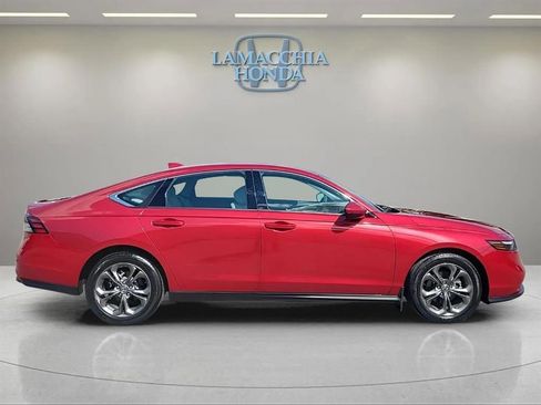 Used 2023 Honda Accord EX image 2