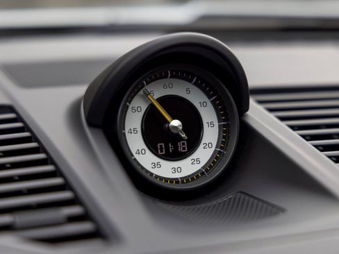 Certified 2022 Porsche 911 GT3 image 36