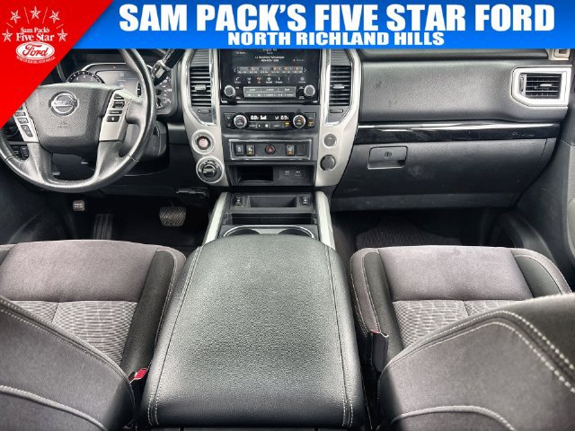Used 2020 Nissan Titan SV w/ SV Convenience Package AWD/4WD image 12