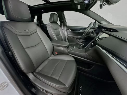 Used 2024 Cadillac XT5 Premium Luxury AWD/4WD image 15