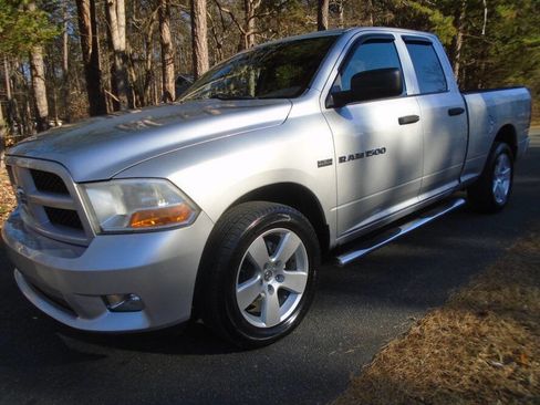 Used 2012 RAM 1500 Express image 1