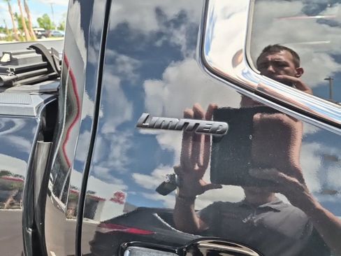 Used 2024 Toyota Tundra Limited image 15