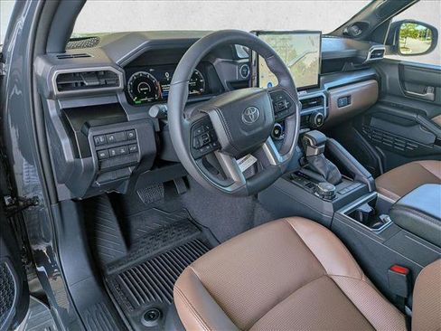 New 2026 Toyota 4Runner Limited AWD/4WD image 3