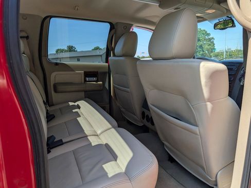 Used 2004 Ford F150 Lariat RWD image 19