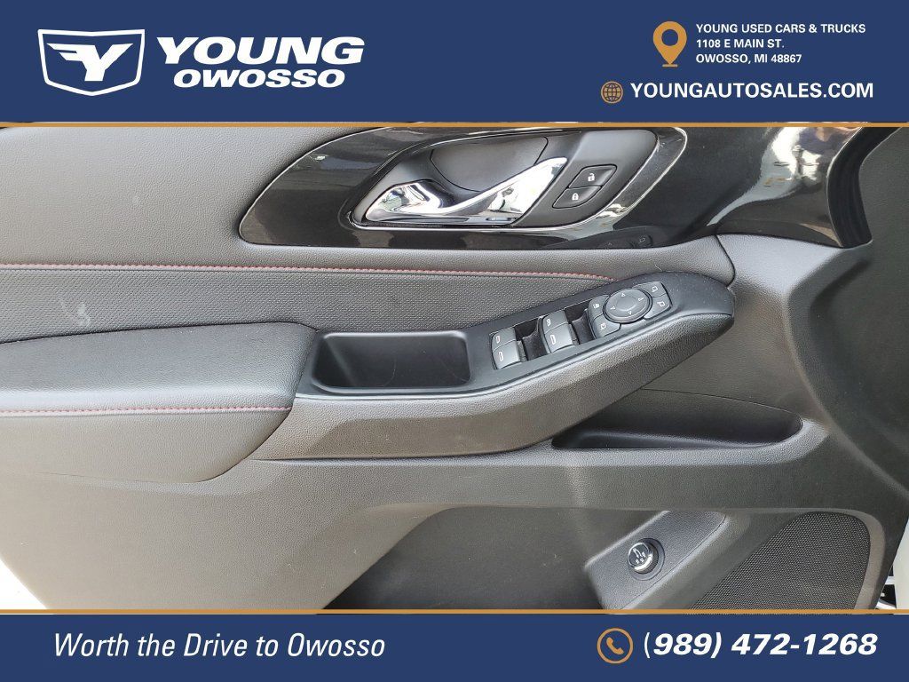Used 2023 Chevrolet Traverse RS w/ LPO, Floor Liner Package AWD/4WD image 26