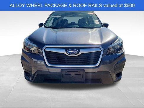 Used 2021 Subaru Forester Base image 2
