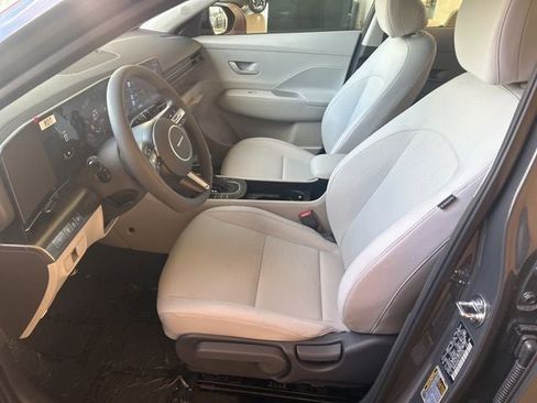 New 2026 Hyundai Kona SE image 15