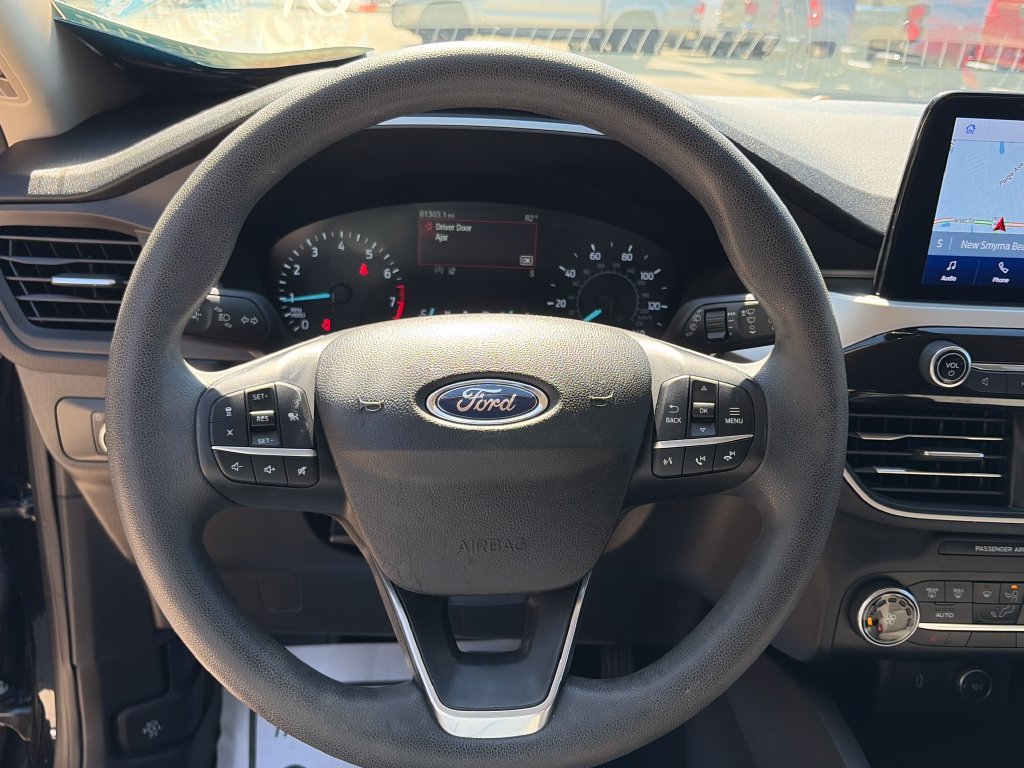 Certified 2020 Ford Escape SE FWD image 17