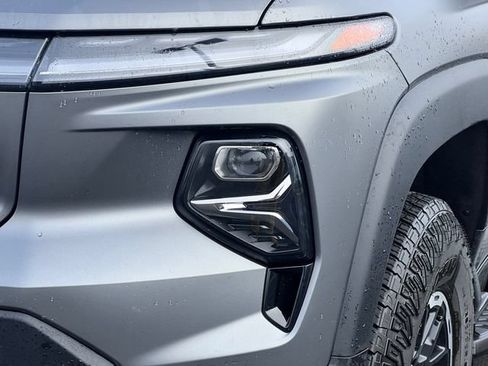 Used 2026 Chevrolet Silverado EV Trail Boss w/ Premium Package AWD/4WD image 19