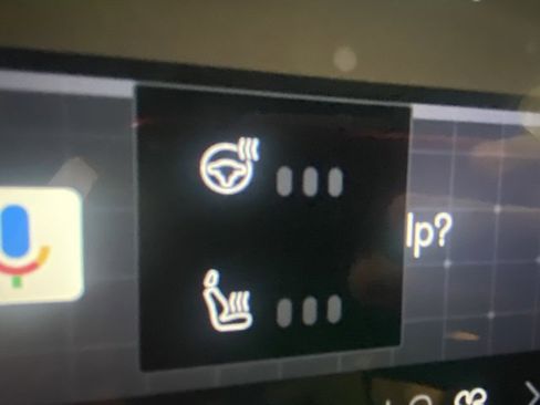 Certified 2025 Volvo S60 B5 Core image 24